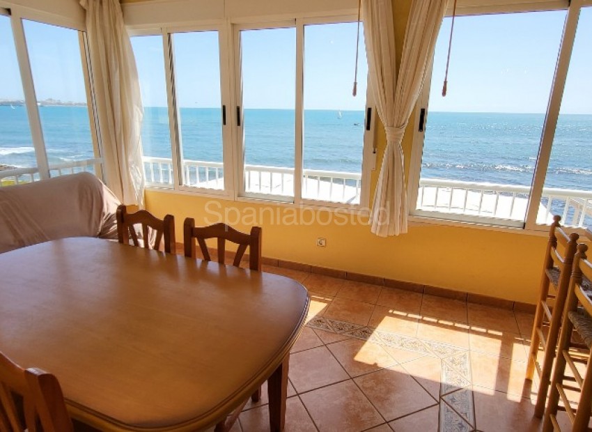 Segunda mano - Apartamento -
Torrevieja