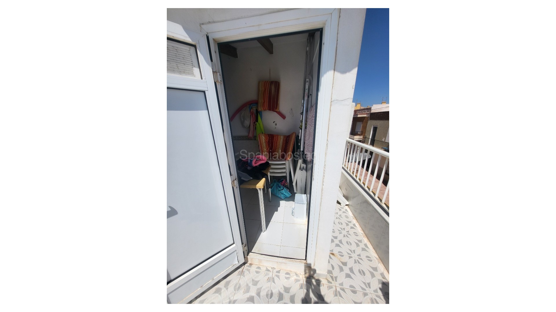 Segunda mano - Apartamento -
Torrevieja