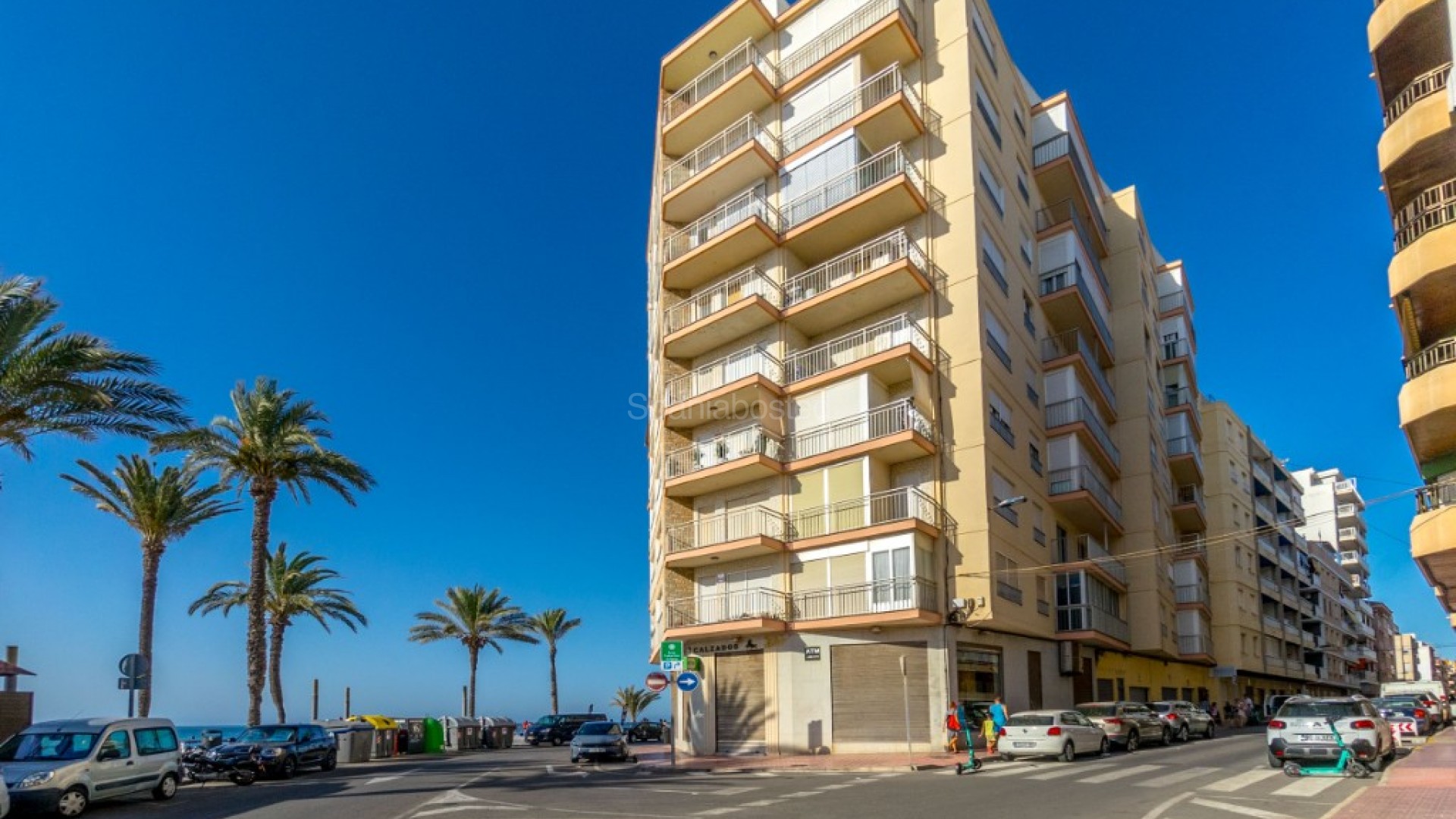 Segunda mano - Apartamento -
Torrevieja