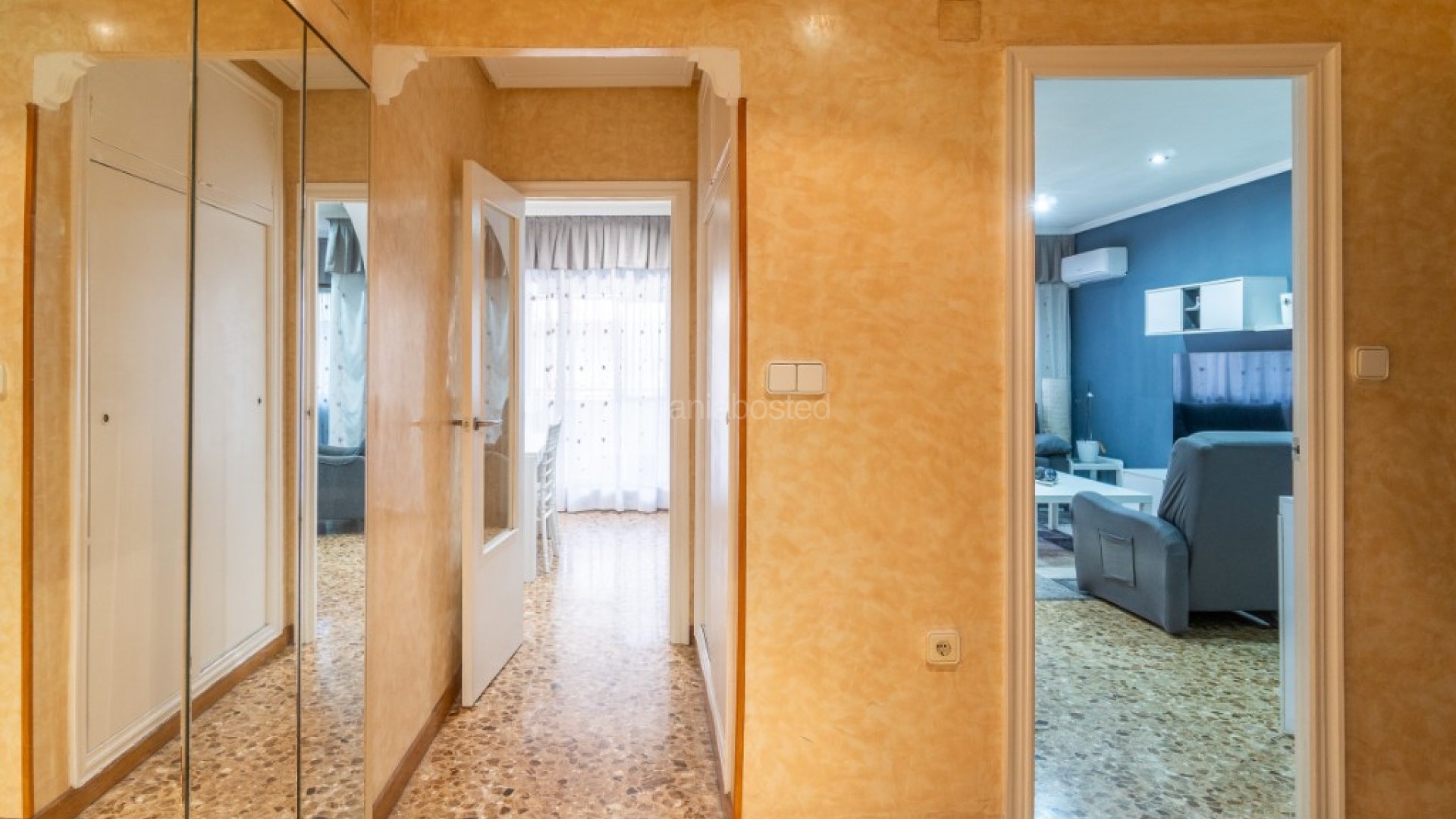 Segunda mano - Apartamento -
Torrevieja