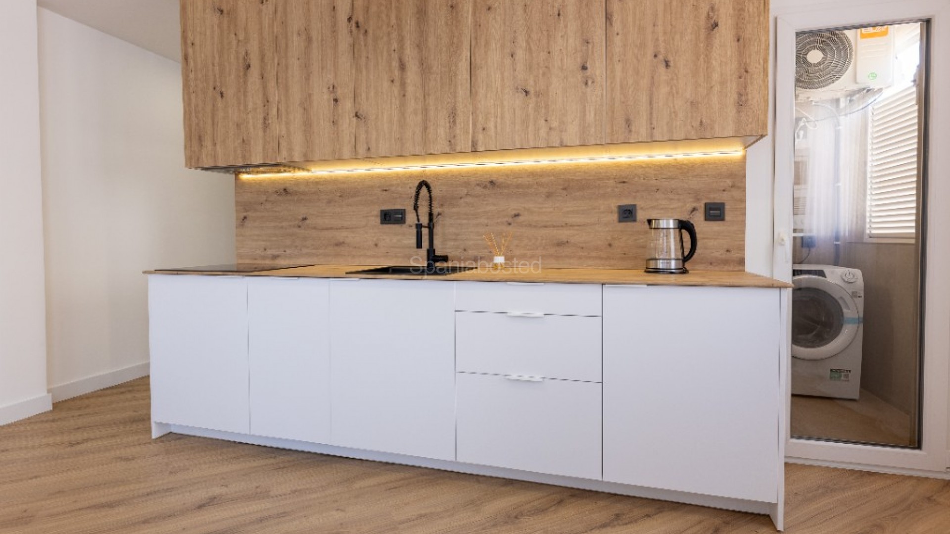 Segunda mano - Apartamento -
Torrevieja