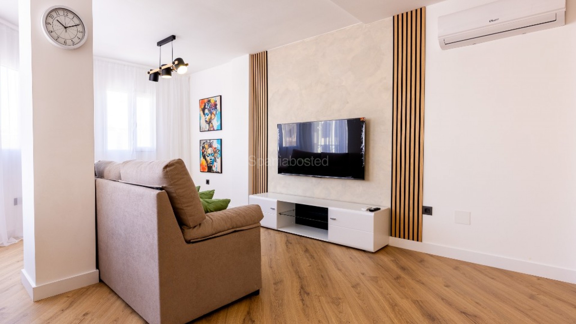 Segunda mano - Apartamento -
Torrevieja