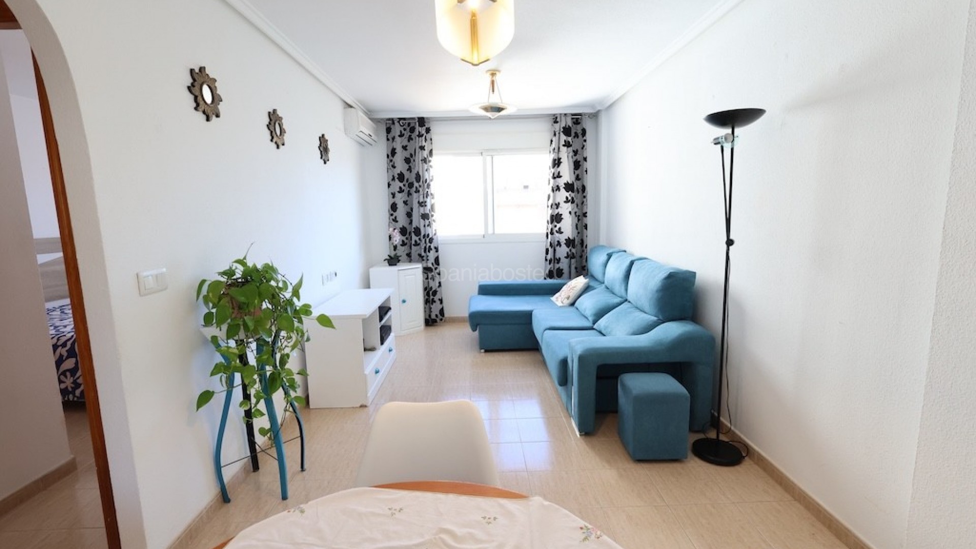 Segunda mano - Apartamento -
Torrevieja