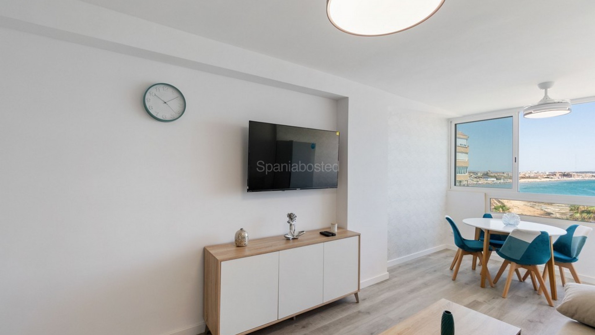 Segunda mano - Apartamento -
Torrevieja