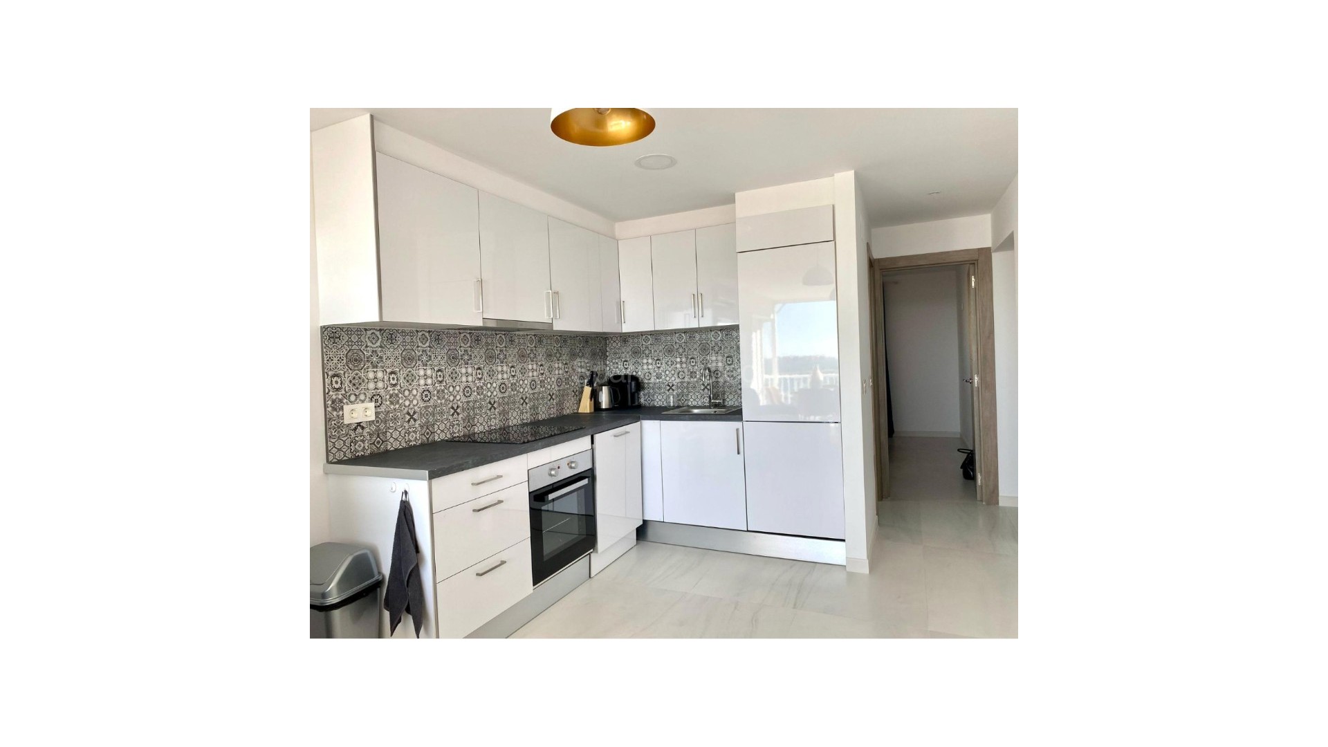 Segunda mano - Apartamento -
Torrevieja