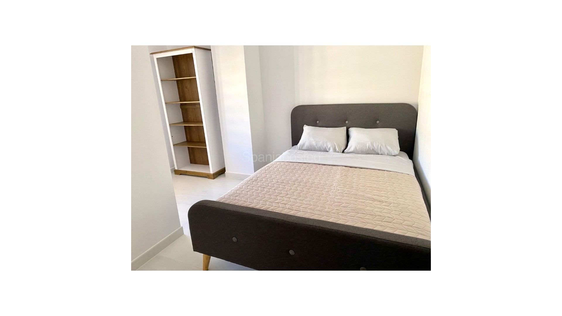 Segunda mano - Apartamento -
Torrevieja