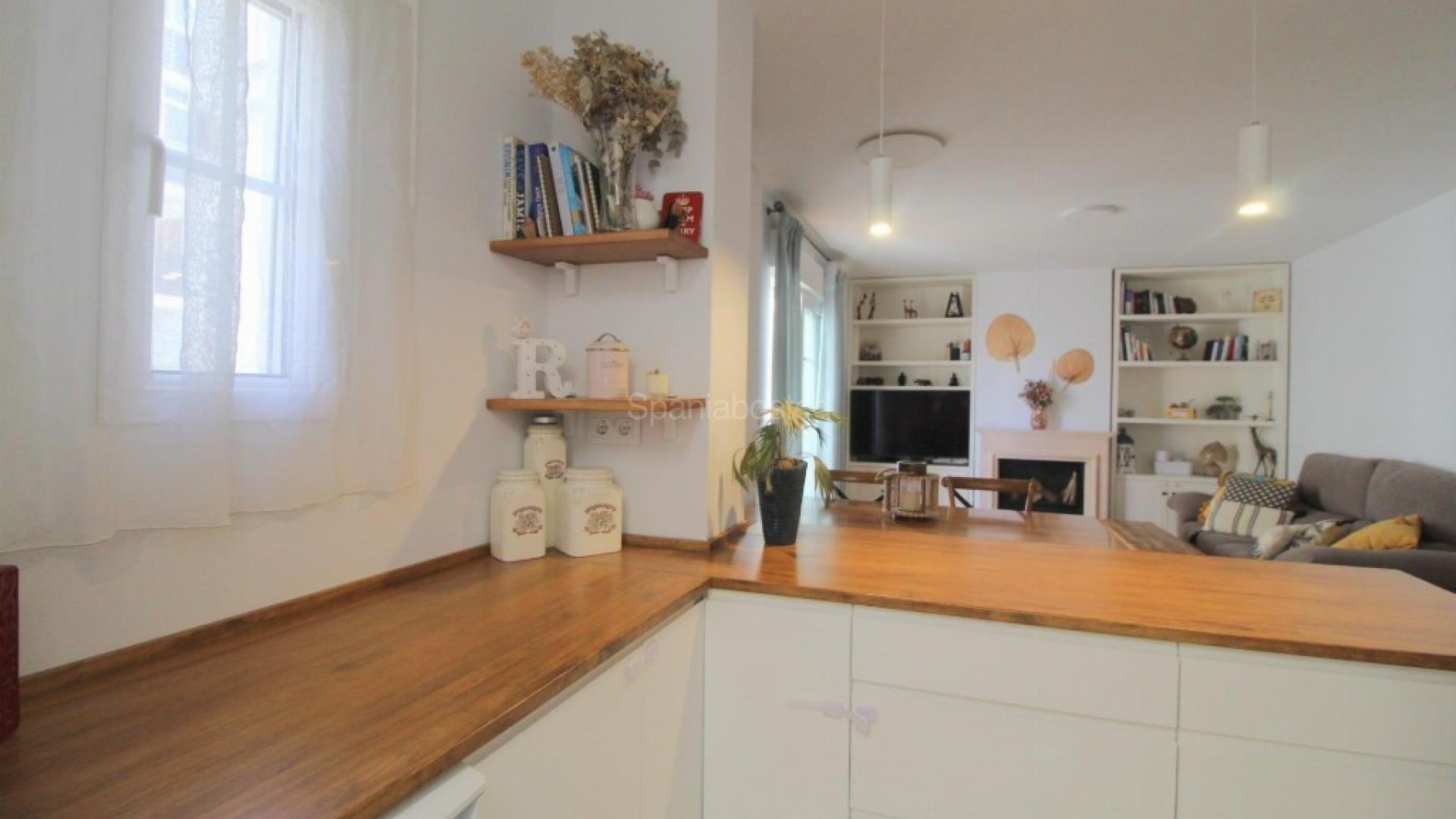 Segunda mano - Apartamento -
Torrevieja