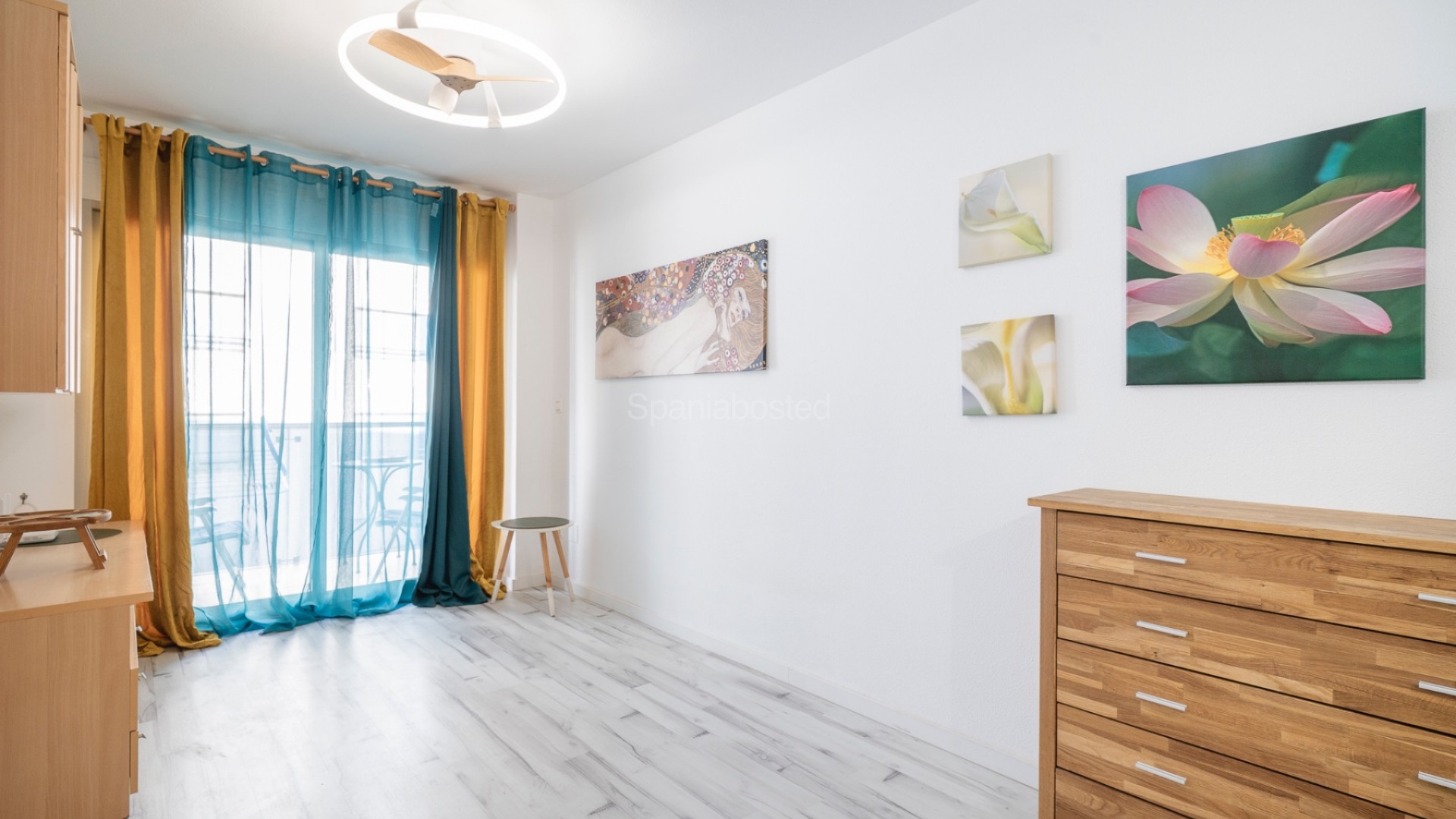 Segunda mano - Apartamento -
Torrevieja