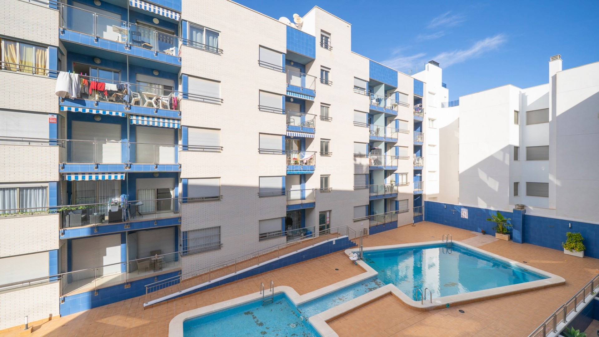 Segunda mano - Apartamento -
Torrevieja