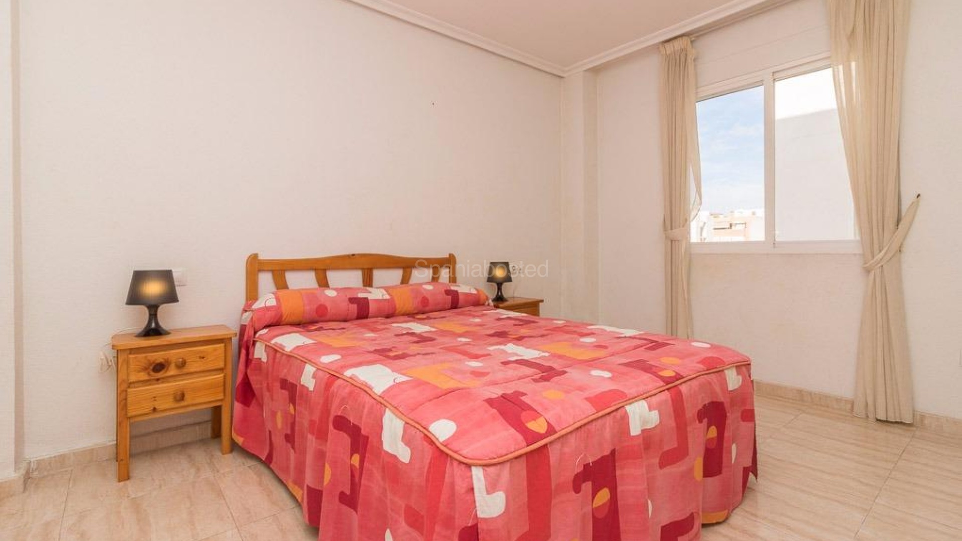 Segunda mano - Apartamento -
Torrevieja