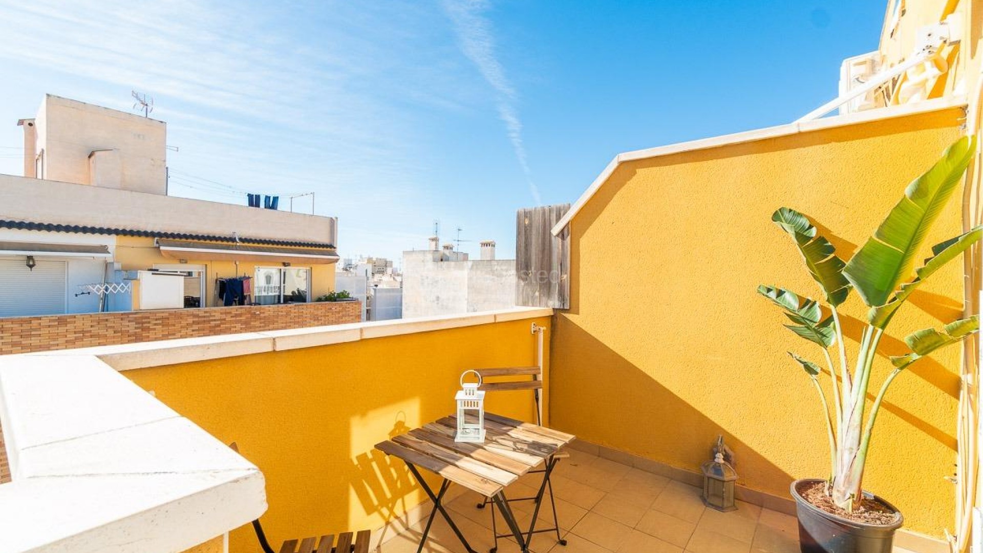 Segunda mano - Apartamento -
Torrevieja