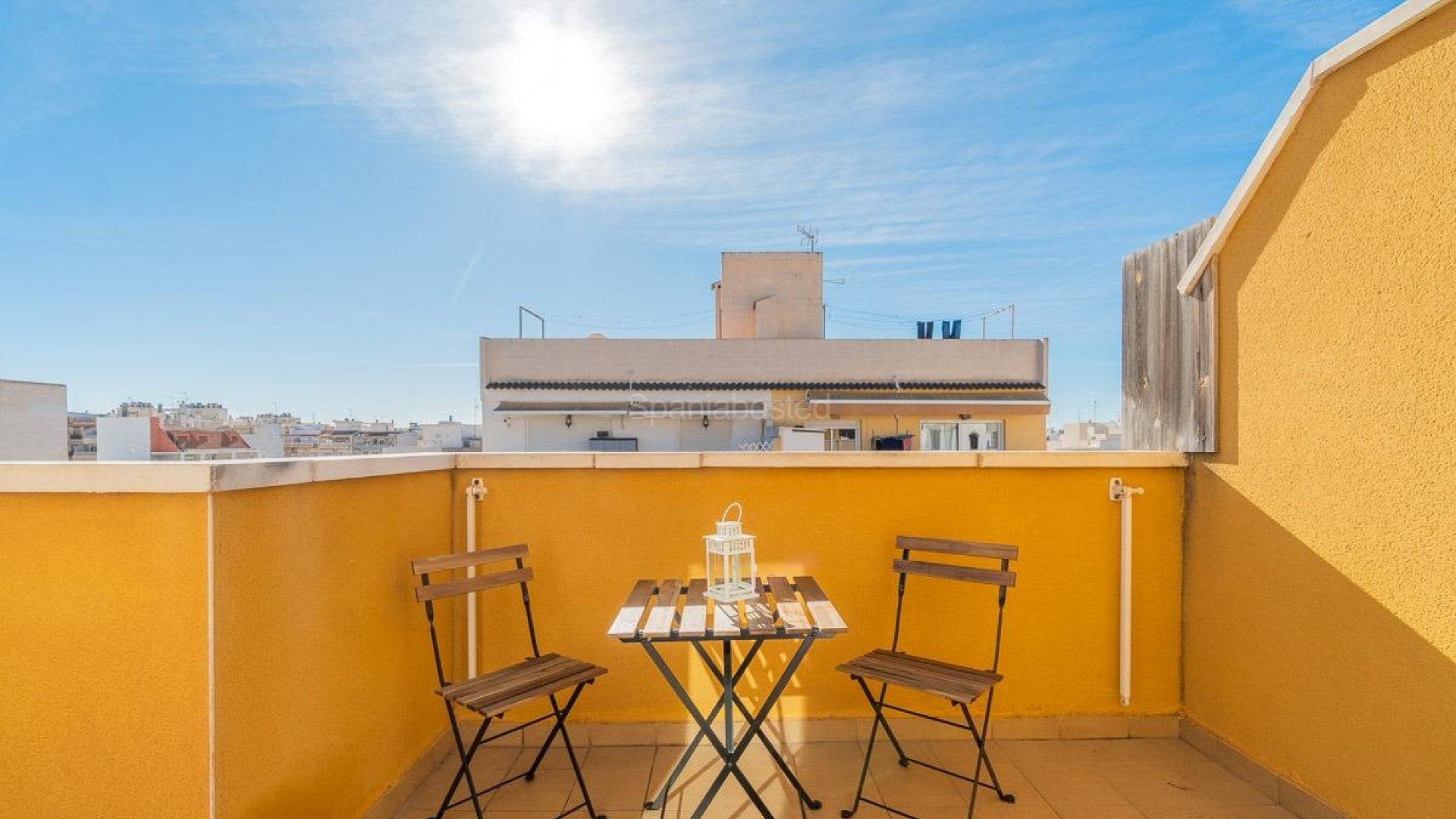 Segunda mano - Apartamento -
Torrevieja