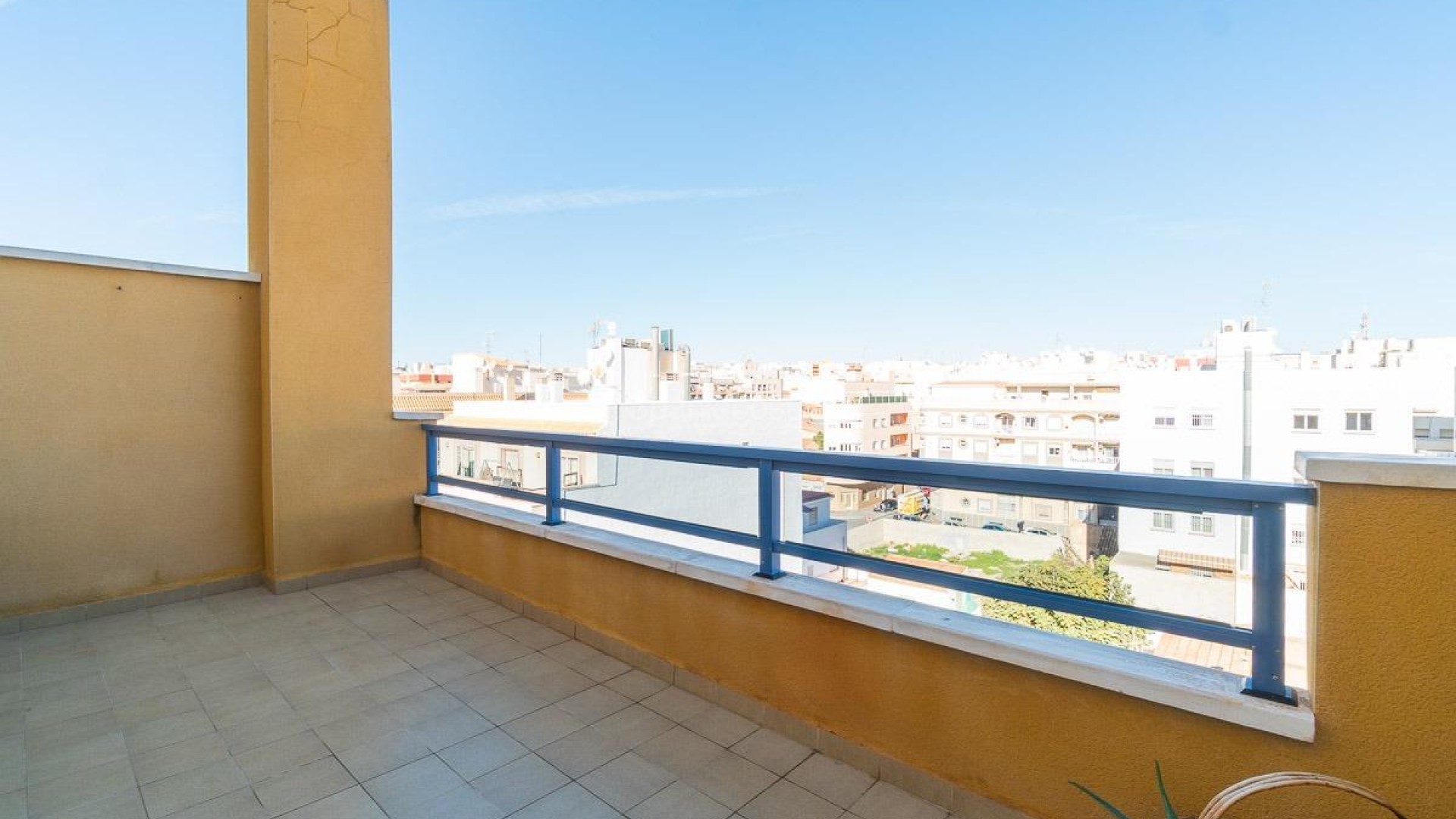 Segunda mano - Apartamento -
Torrevieja