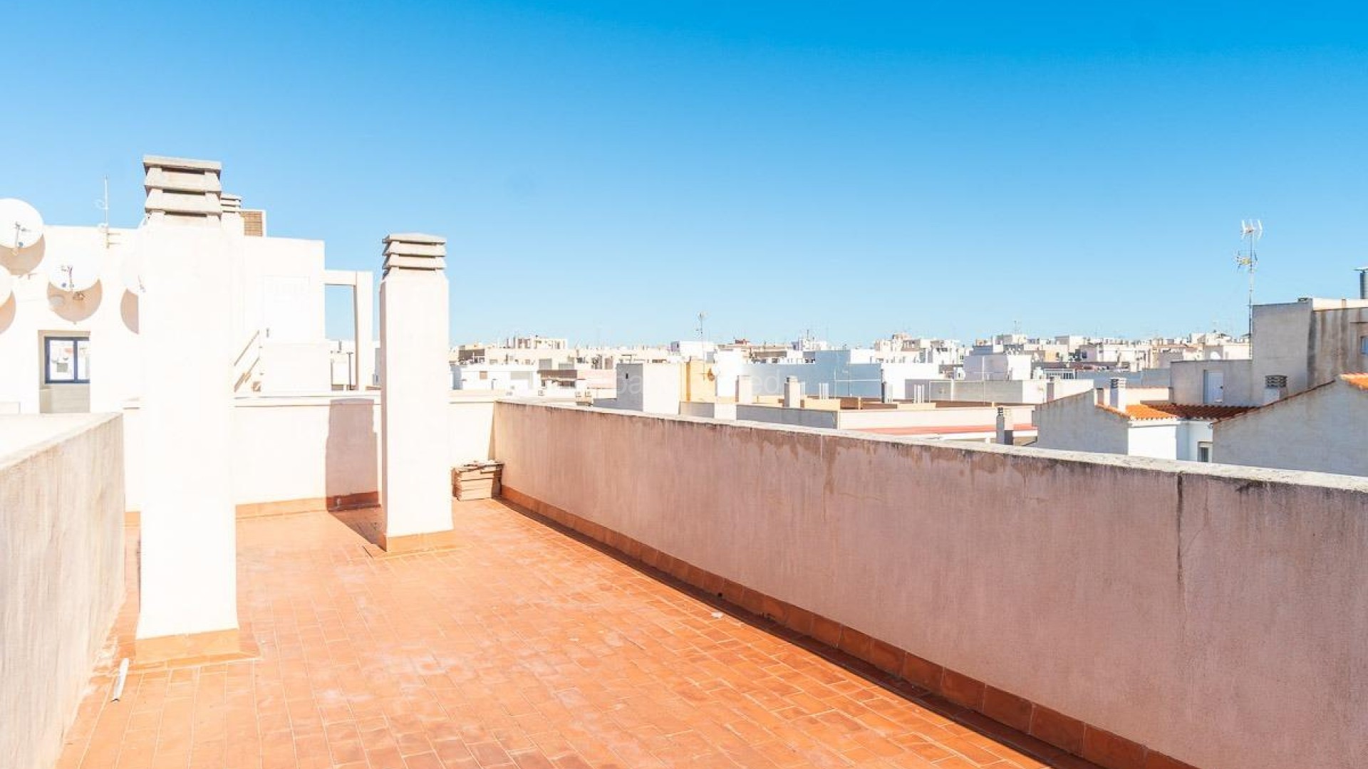 Segunda mano - Apartamento -
Torrevieja
