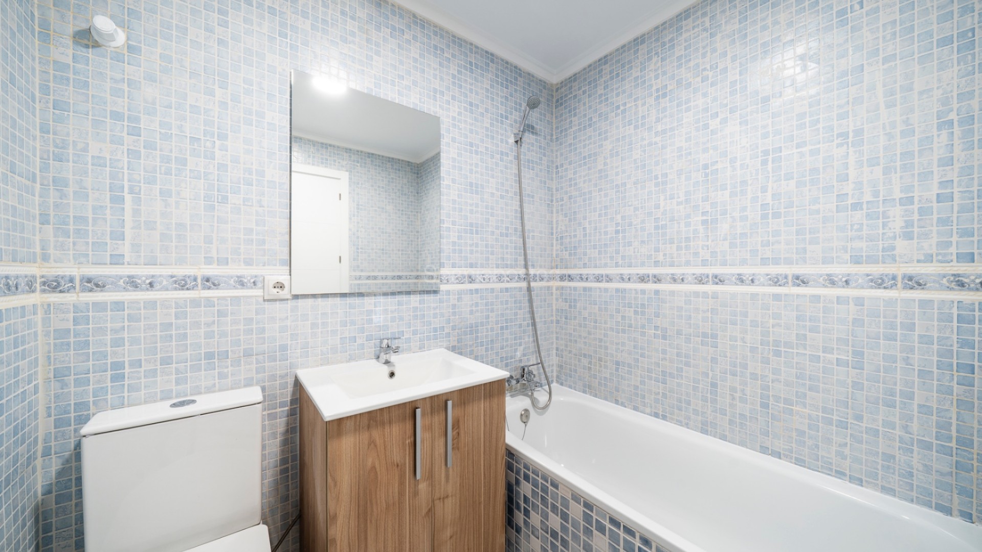 Segunda mano - Apartamento -
Torrevieja