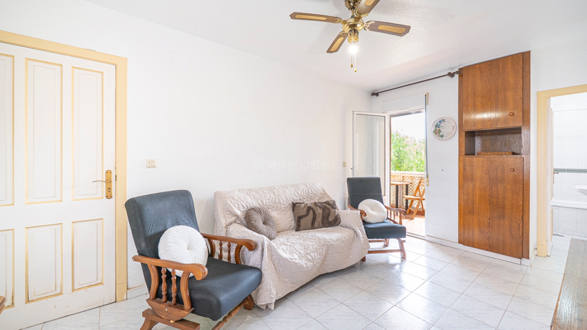 Segunda mano - Apartamento -
Torrevieja