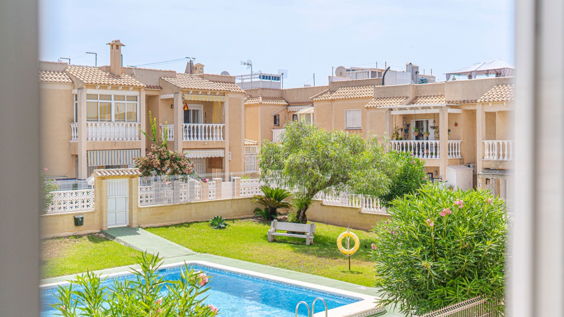 Segunda mano - Apartamento -
Torrevieja