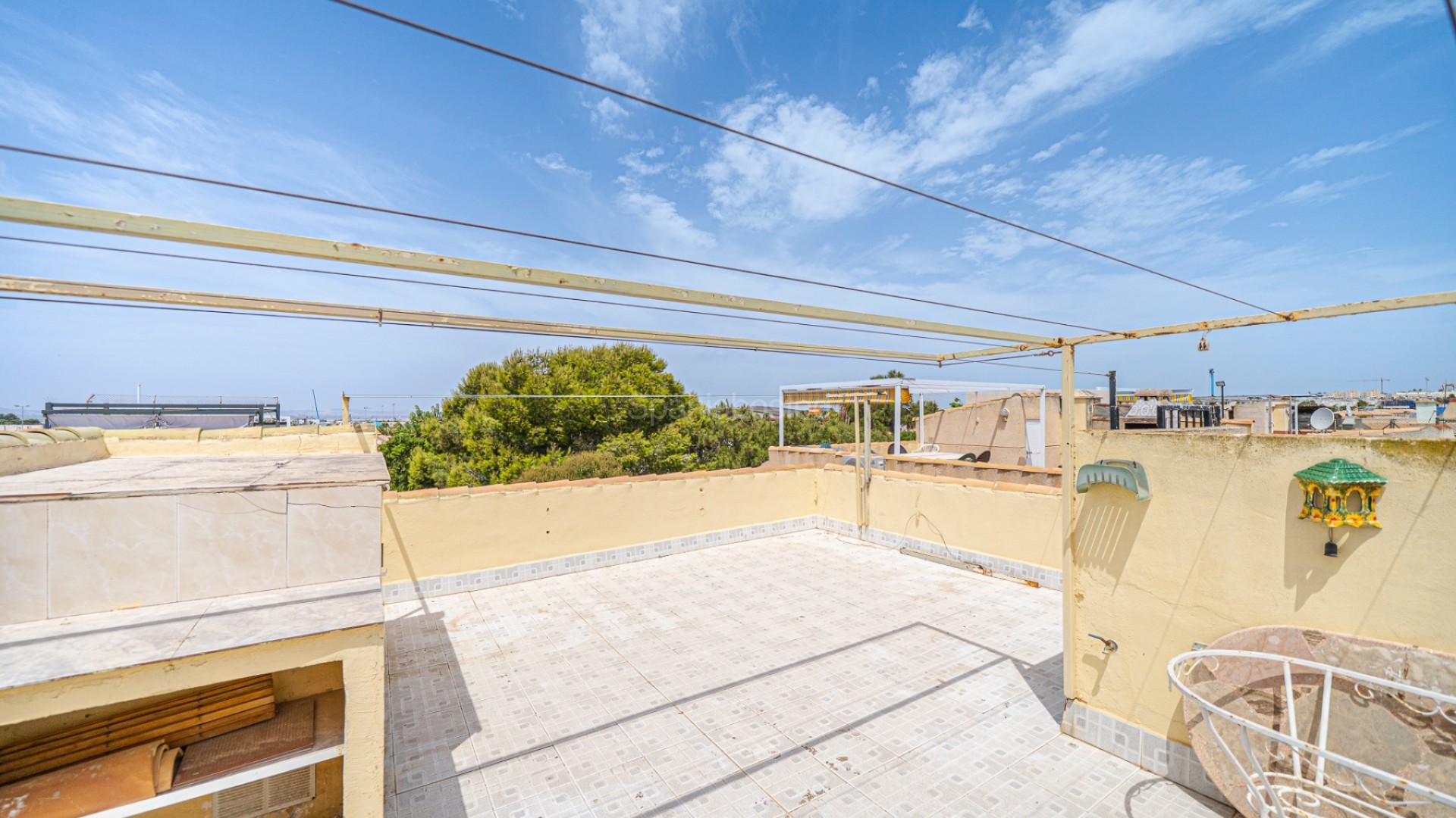 Segunda mano - Apartamento -
Torrevieja