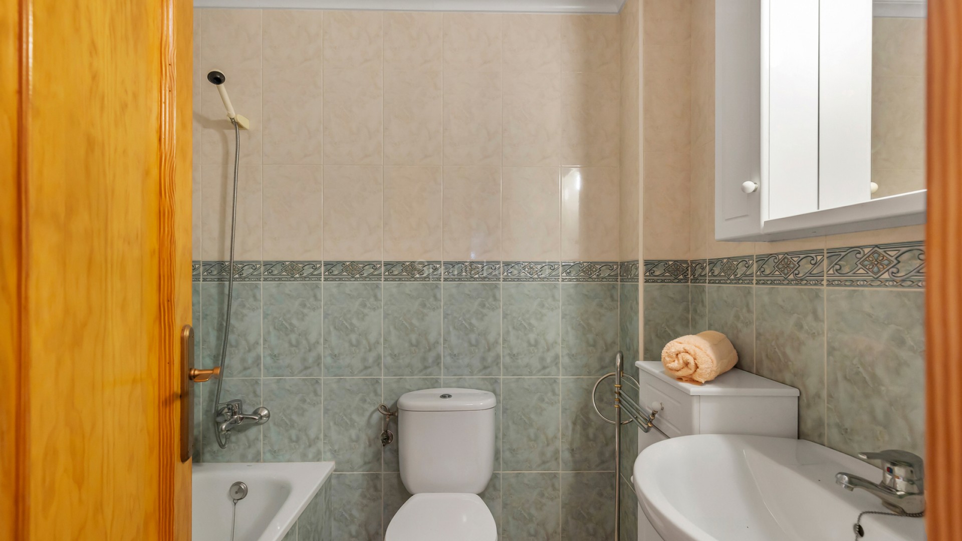 Segunda mano - Apartamento -
Torrevieja