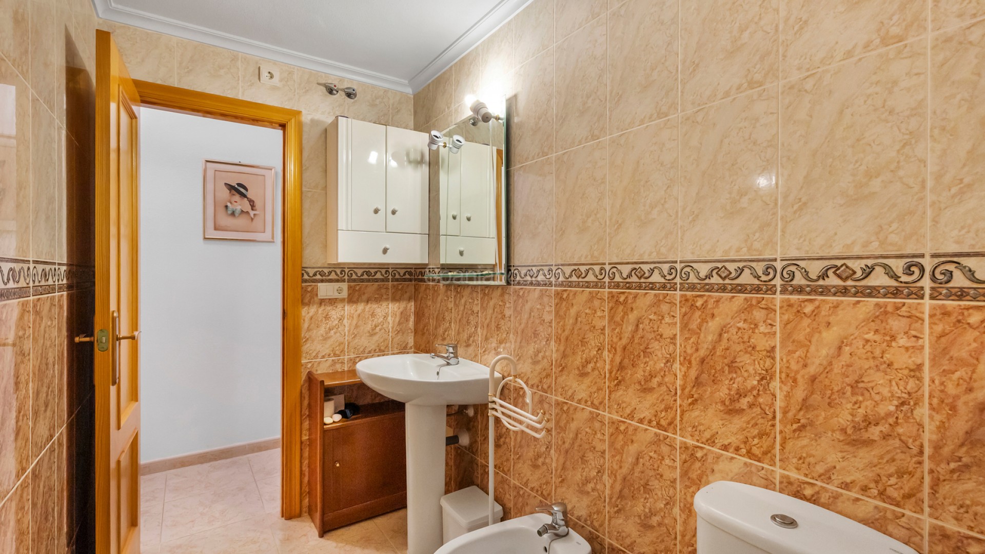 Segunda mano - Apartamento -
Torrevieja