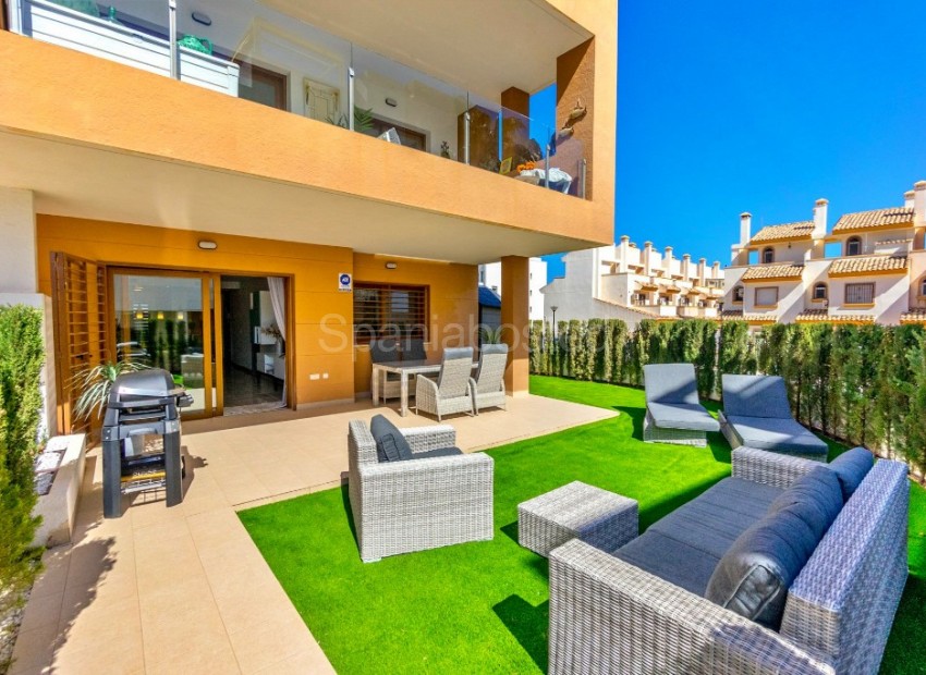 Segunda mano - Apartamento -
Villamartín - Villamartin