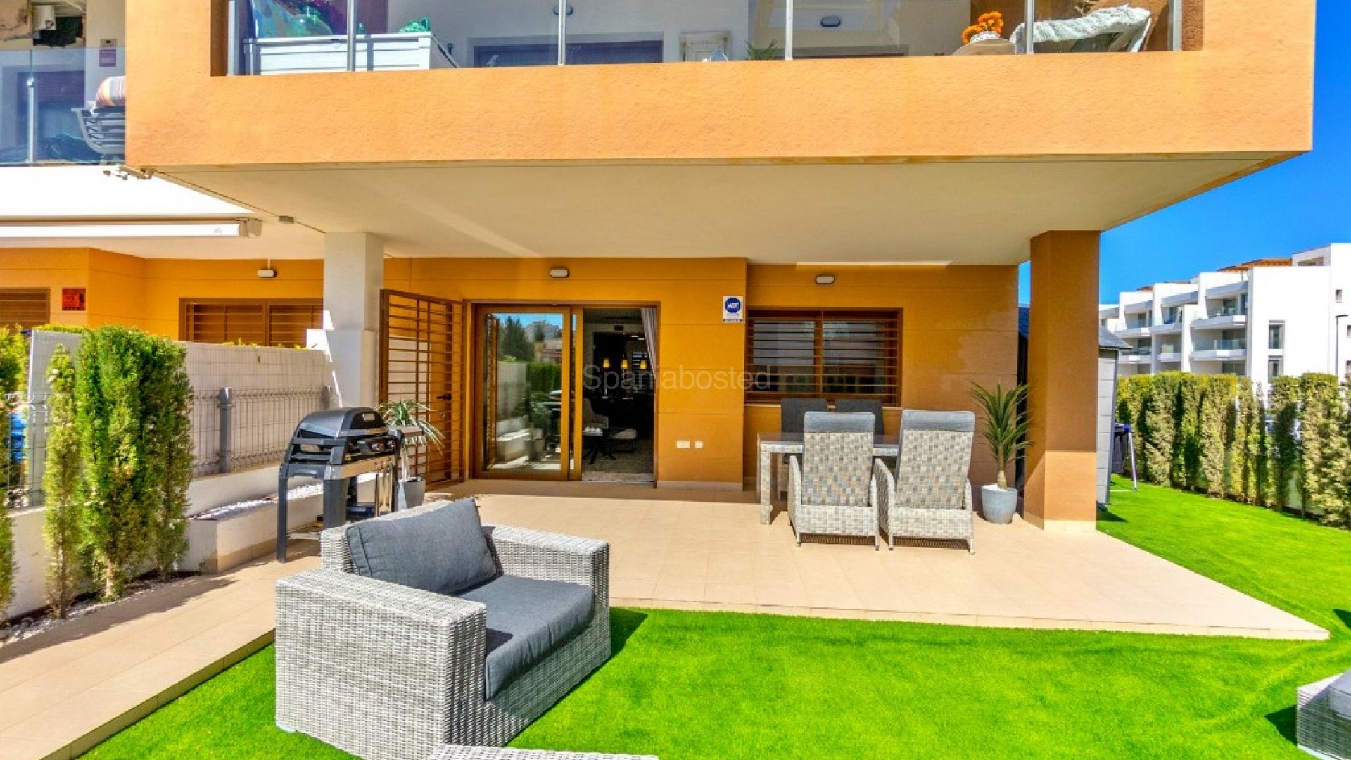 Segunda mano - Apartamento -
Villamartín - Villamartin