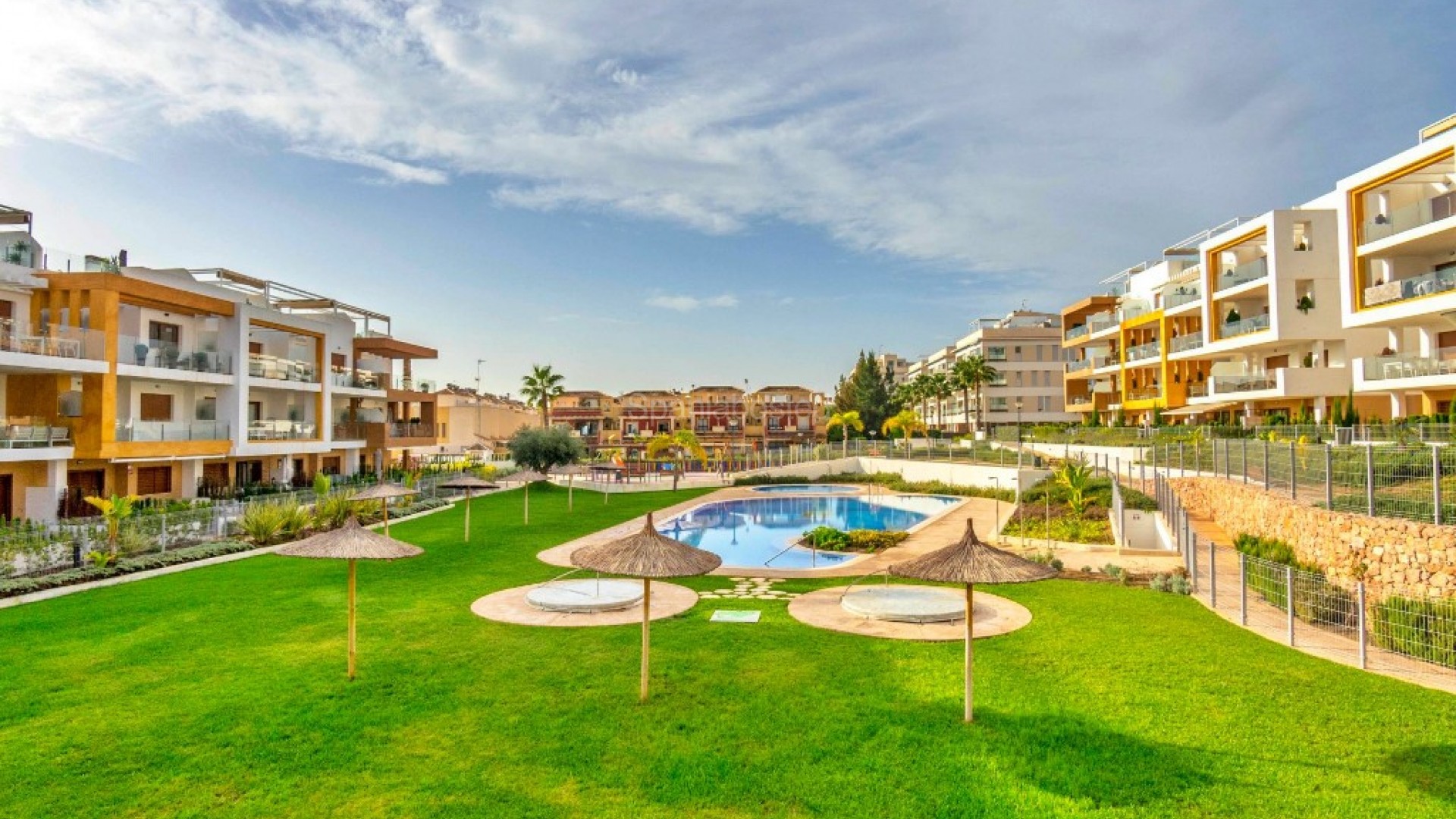 Segunda mano - Apartamento -
Villamartín - Villamartin