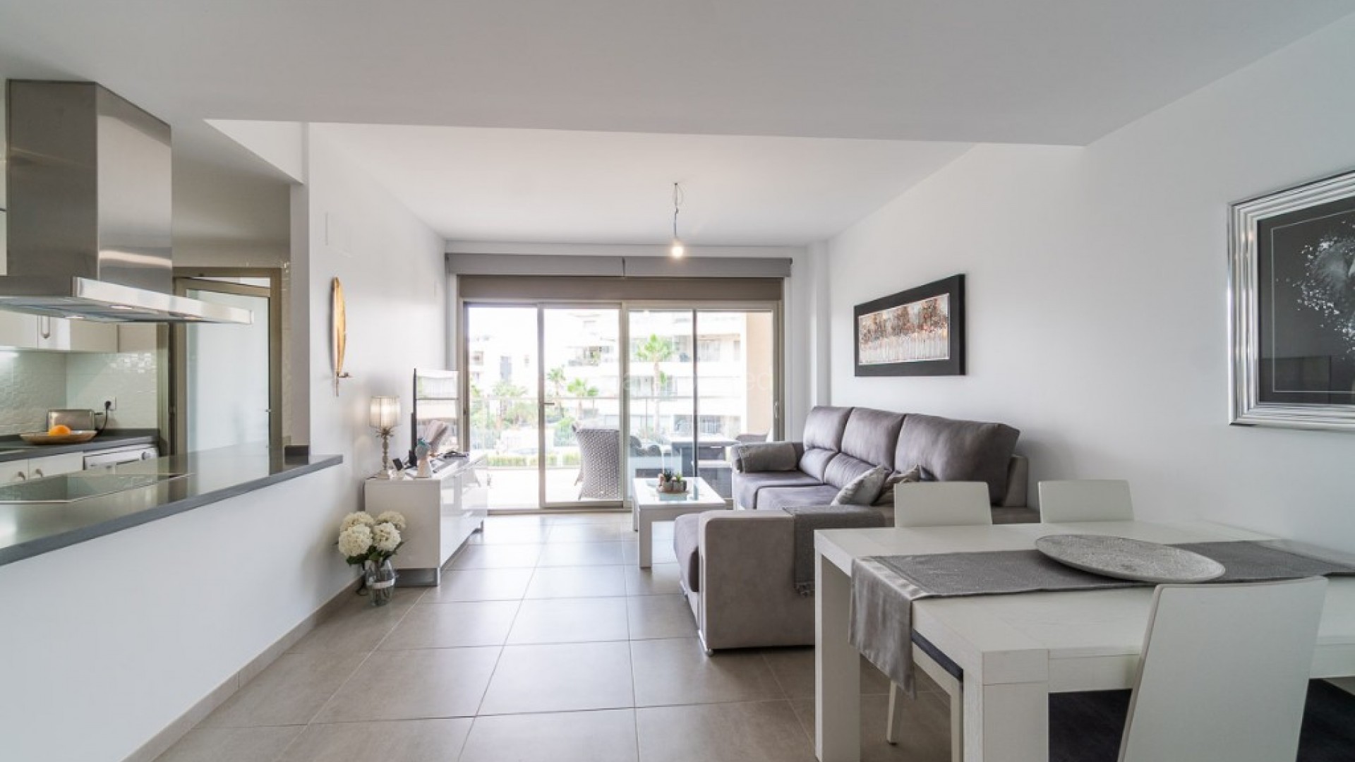 Segunda mano - Apartamento -
Villamartín - Villamartin