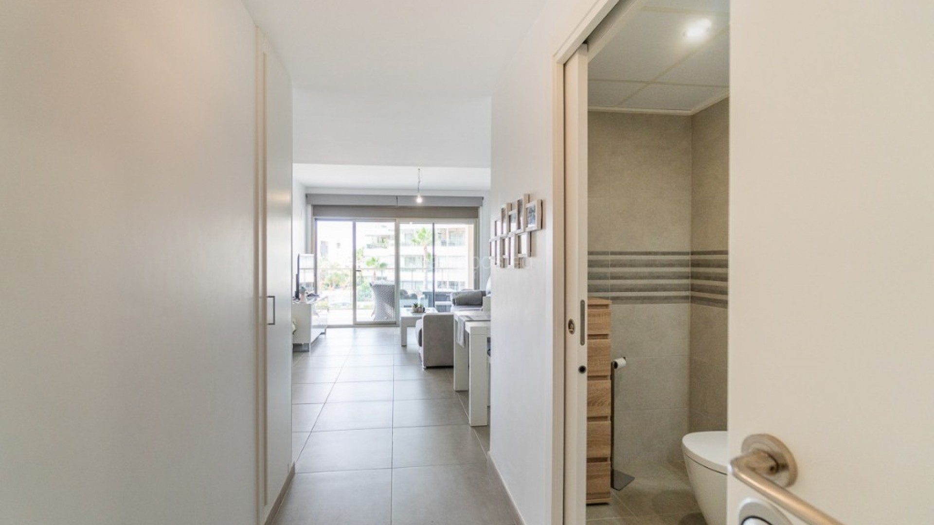 Segunda mano - Apartamento -
Villamartín - Villamartin