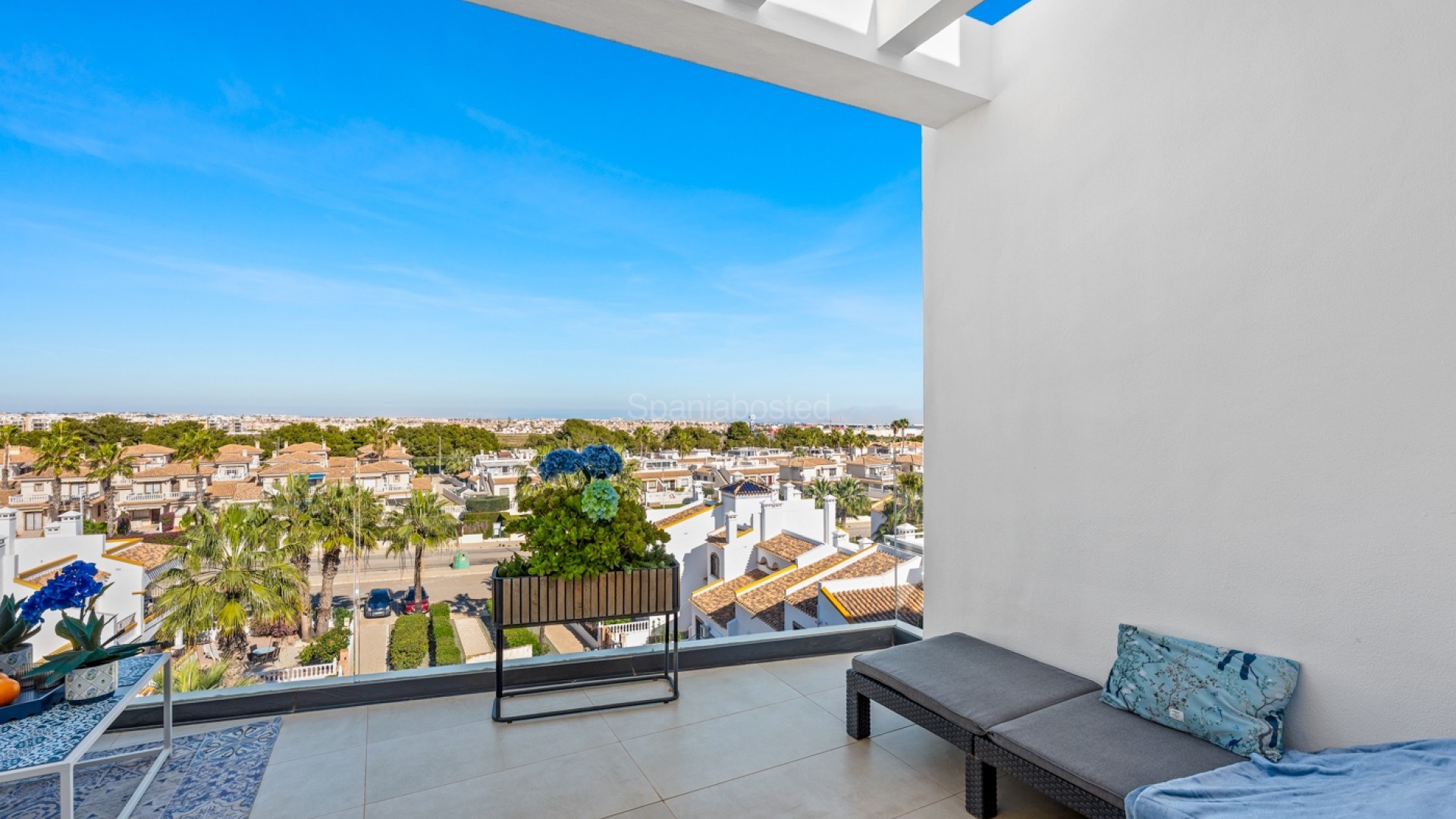 Segunda mano - Apartamento -
Villamartín - Villamartin