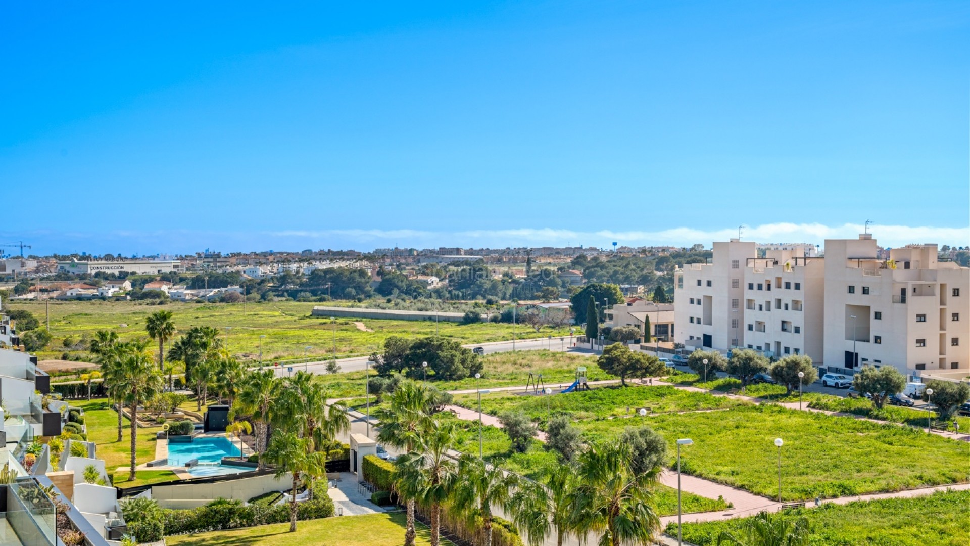 Segunda mano - Apartamento -
Villamartín - Villamartin