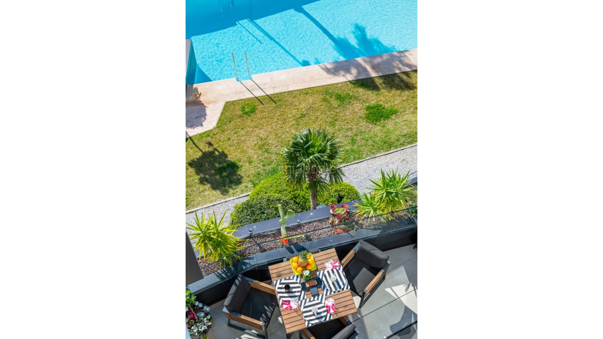 Segunda mano - Apartamento -
Villamartín - Villamartin