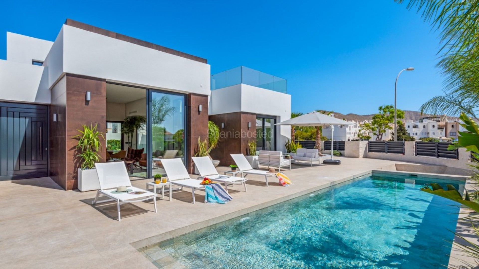 Segunda mano - Villa -
Alicante - El Campello