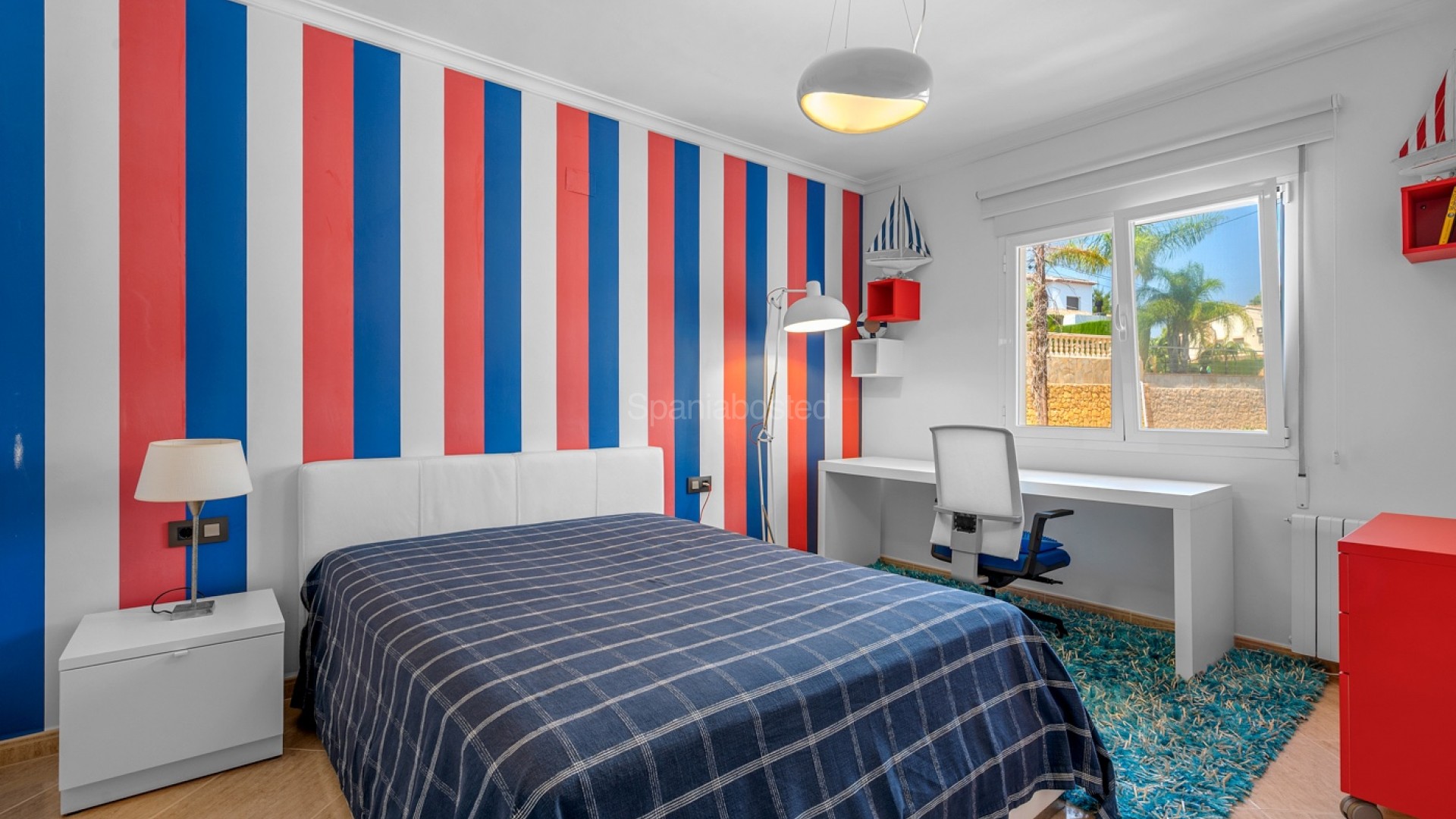 Segunda mano - Villa -
Benissa