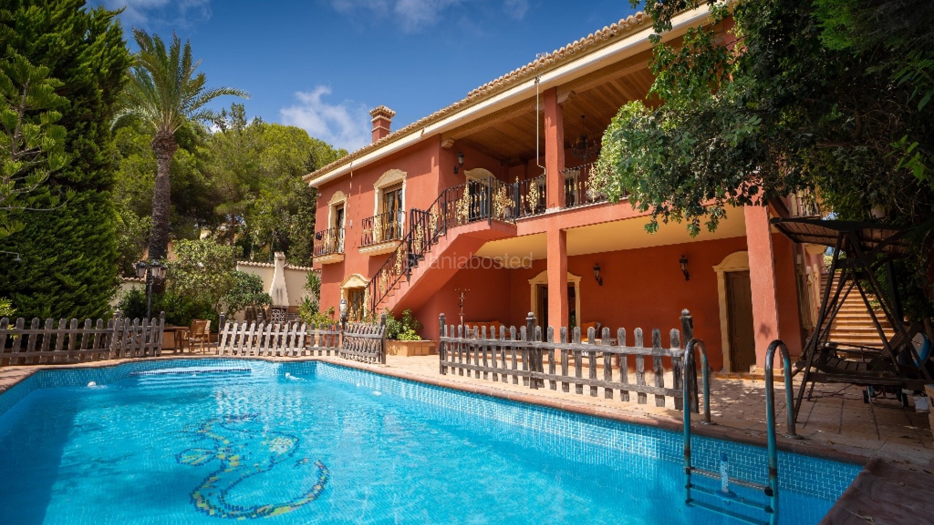 Segunda mano - Villa -
Campoamor