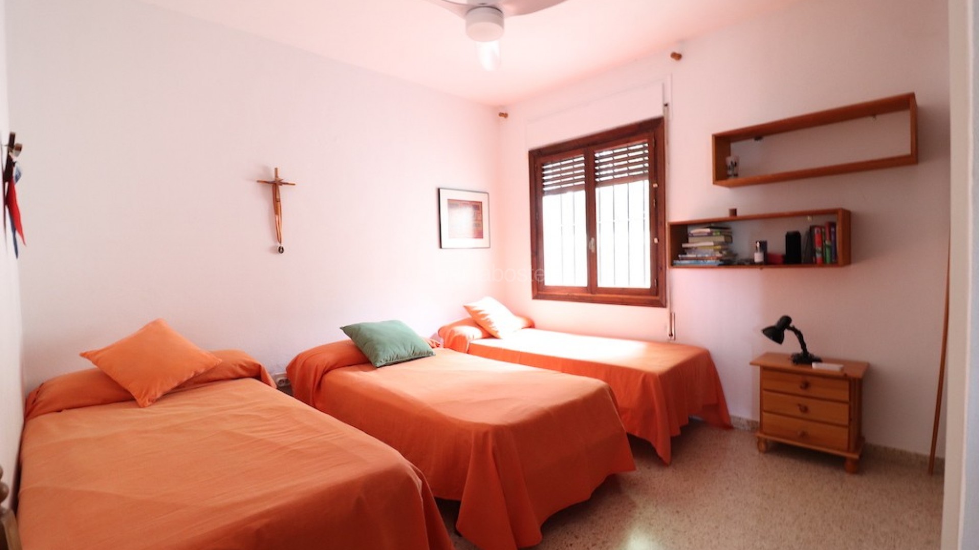 Segunda mano - Villa -
Campoamor