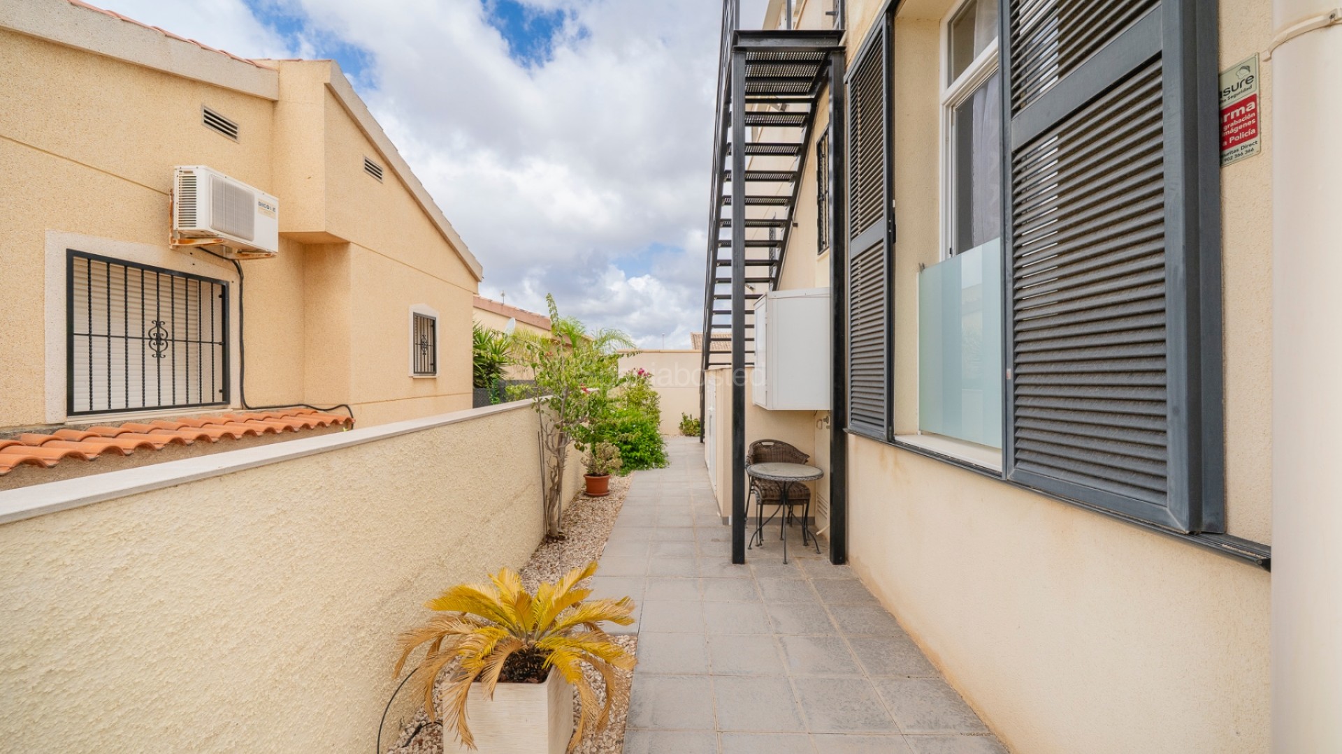 Segunda mano - Villa -
Ciudad Quesada - Rojales - Rojales