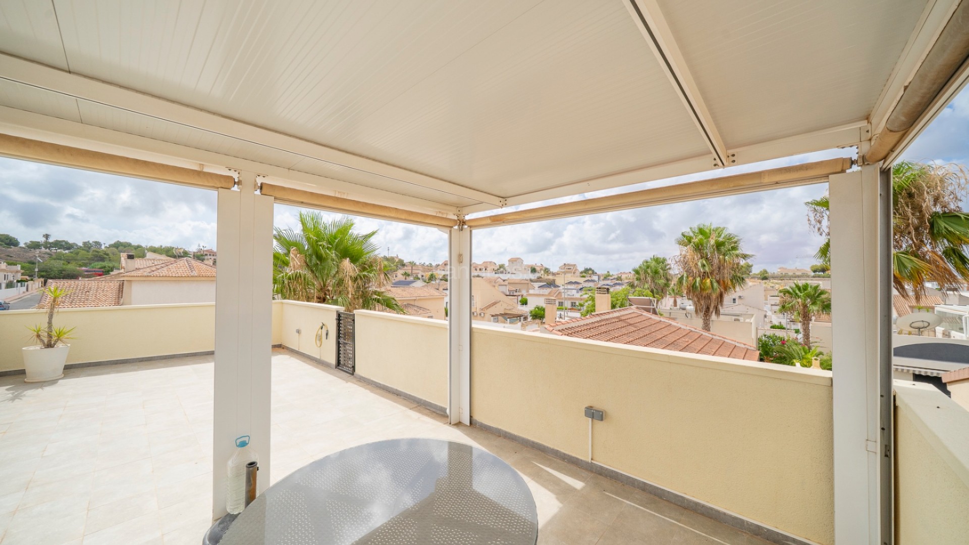 Segunda mano - Villa -
Ciudad Quesada - Rojales - Rojales