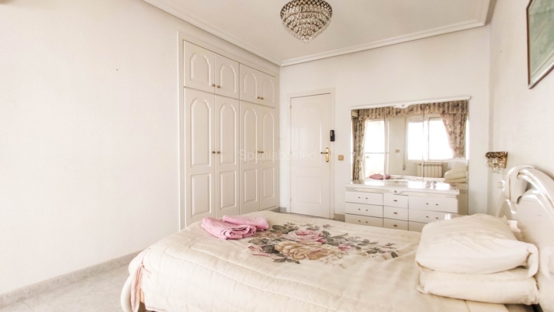 Segunda mano - Villa -
Ciudad Quesada