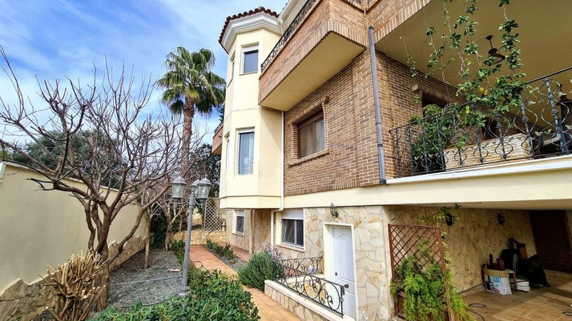 Segunda mano - Villa -
Ciudad Quesada