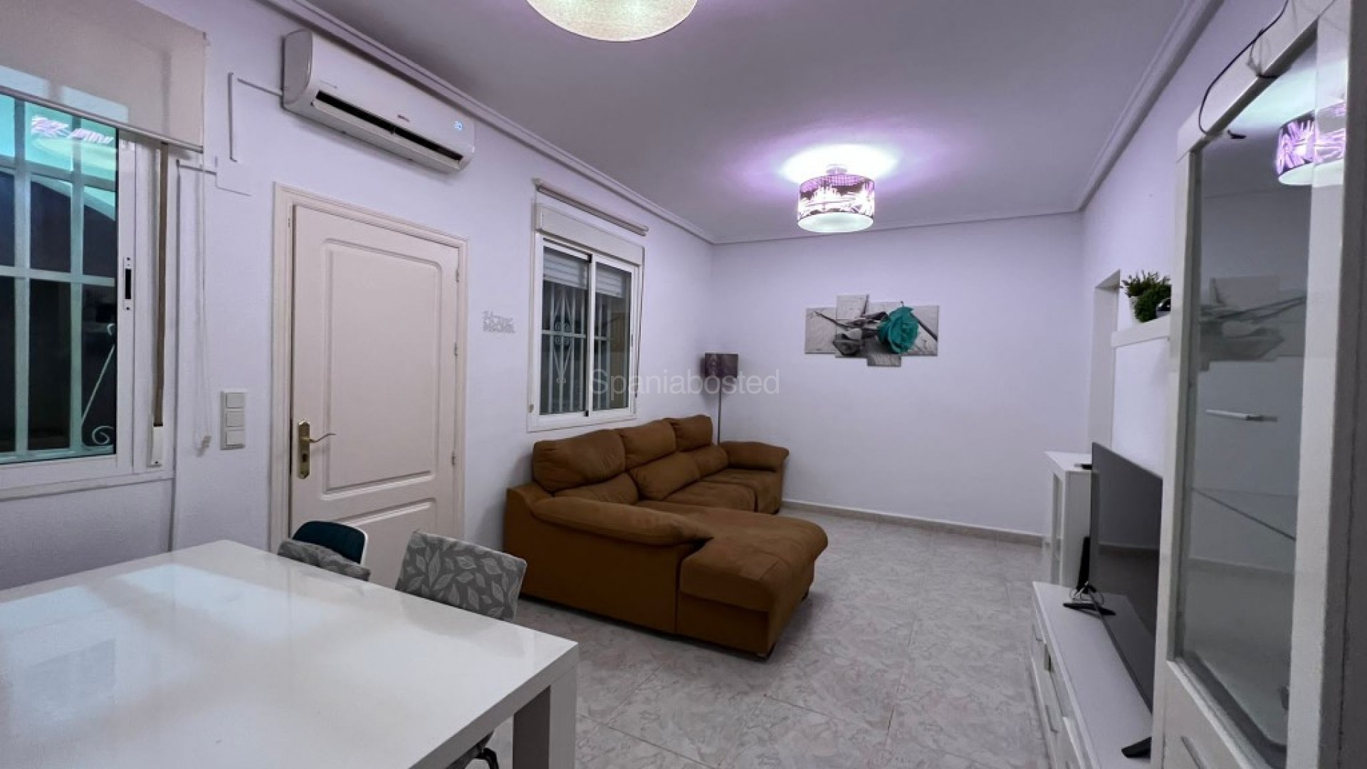 Segunda mano - Villa -
Ciudad Quesada