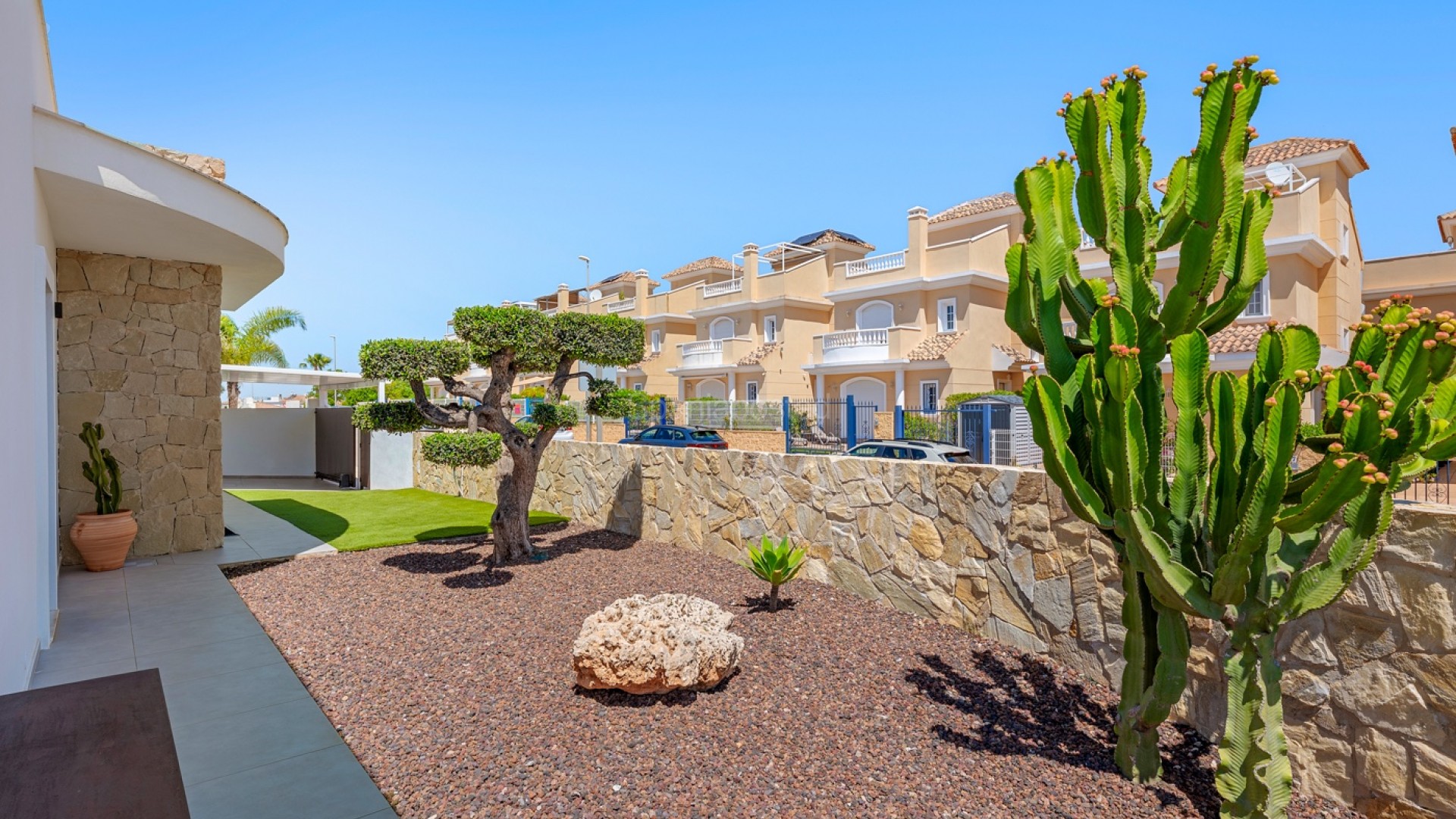 Segunda mano - Villa -
La Marina