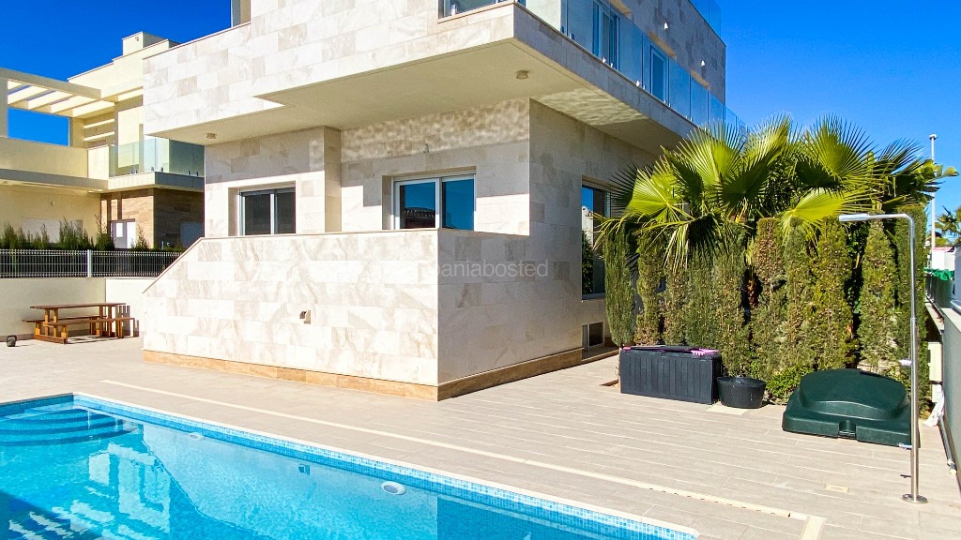 Segunda mano - Villa -
La Zenia