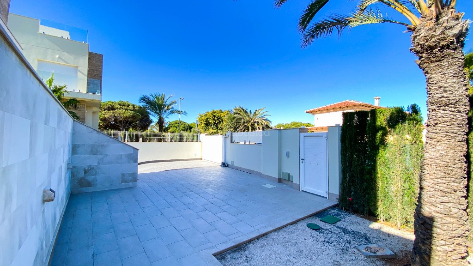 Segunda mano - Villa -
La Zenia