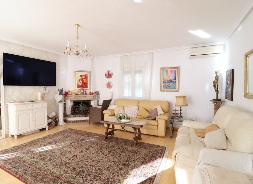 Segunda mano - Villa -
La Zenia