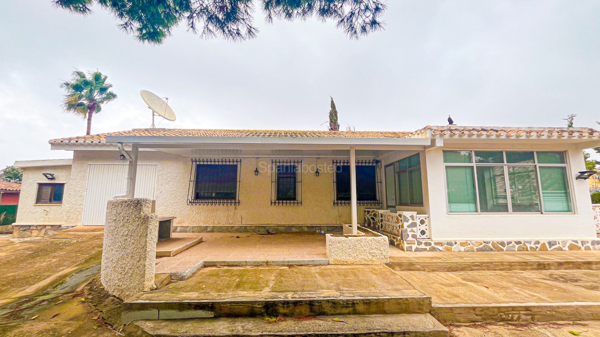 Segunda mano - Villa -
Los Balcones - Los Altos del Edén - Los Balcones