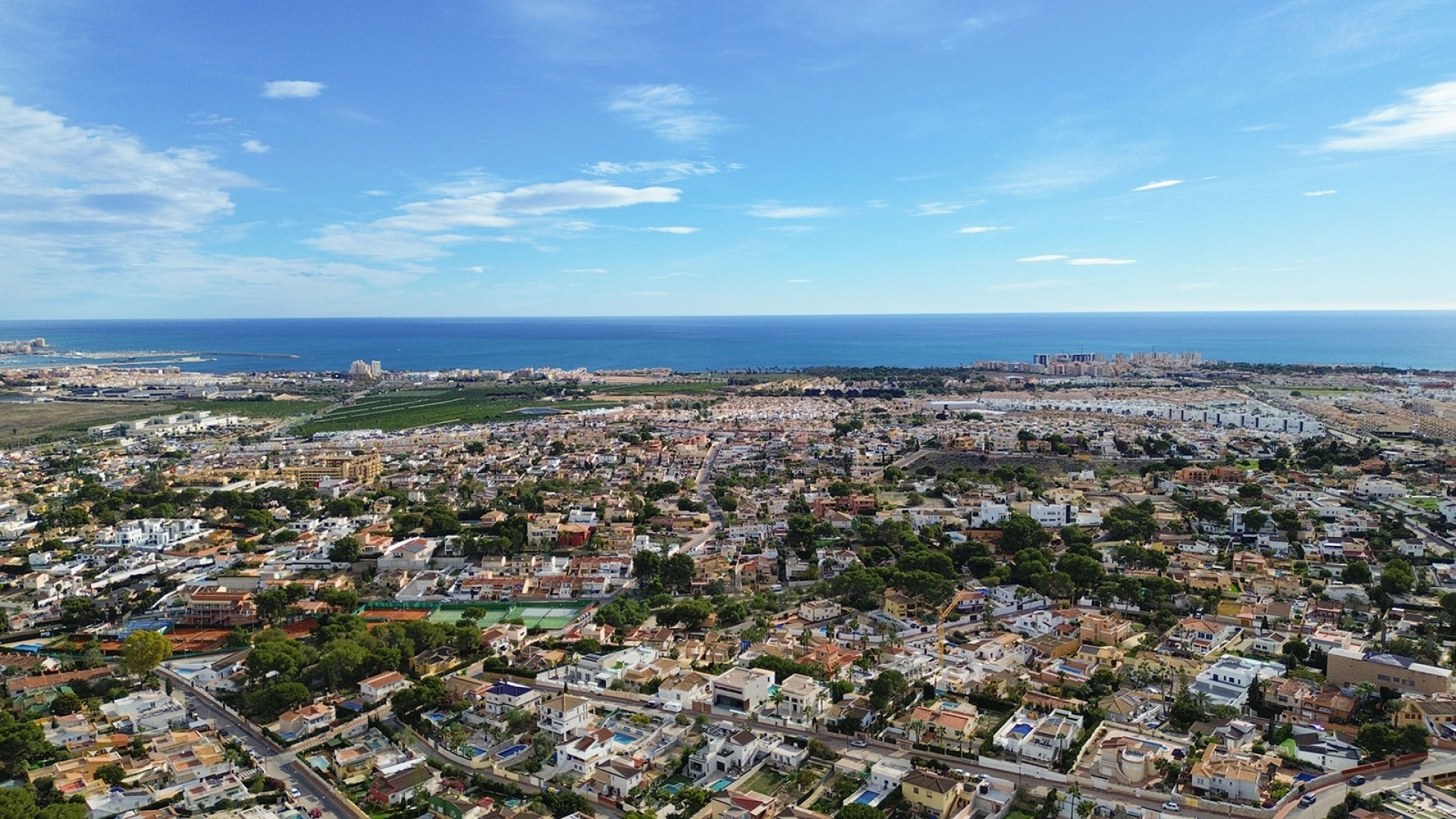 Segunda mano - Villa -
Los Balcones - Los Altos del Edén - Los Balcones