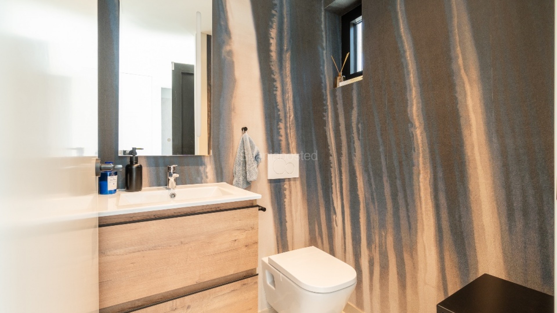 Segunda mano - Villa -
Los Balcones