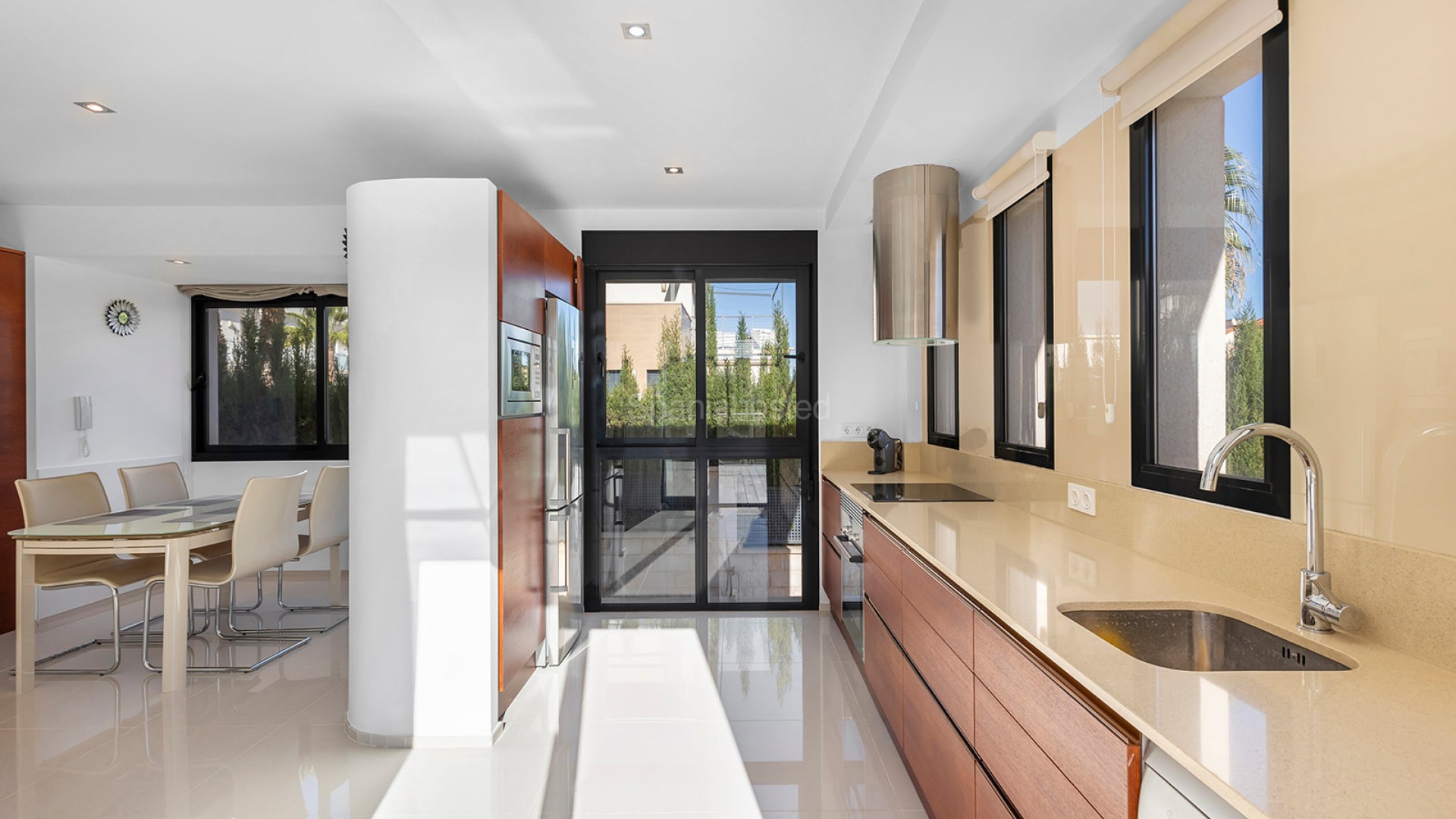 Segunda mano - Villa -
Orihuela Costa