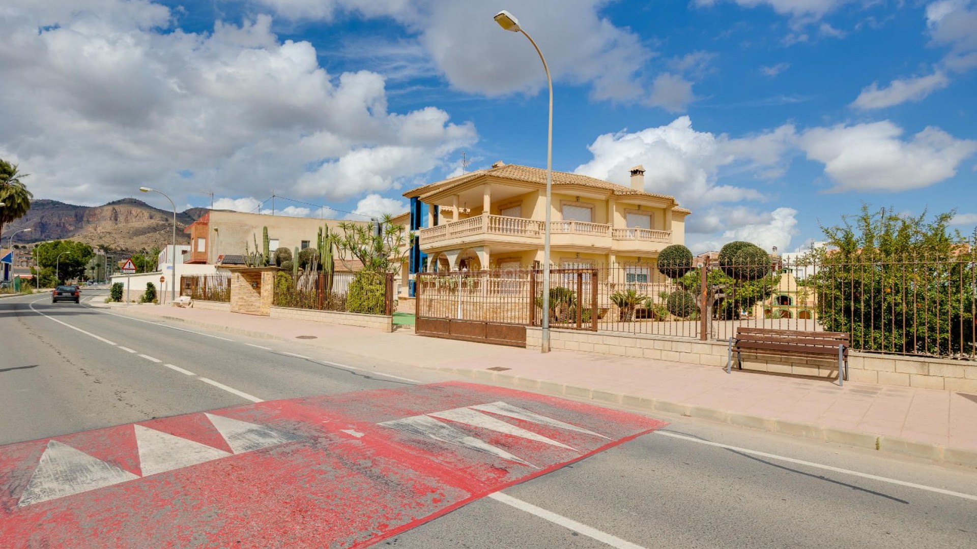 Segunda mano - Villa -
Orihuela - Hurchillo